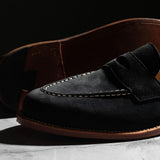 Traveler Penny Black Suede